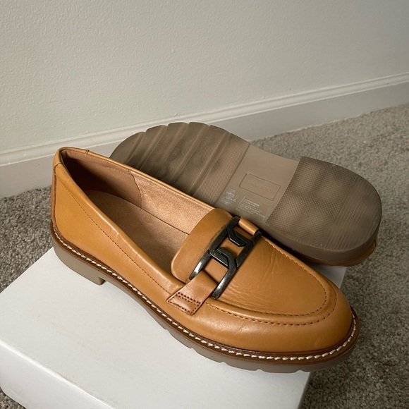 Rockport Women's Kacey Chain Loafers Elegant Tan Career Comfy Bussines Size 8.5 - Picture 8 of 10